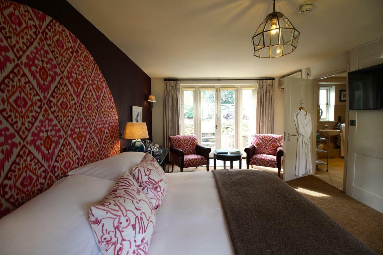 The Hare & Hounds Hotel เทตบรี ภายนอก รูปภาพ